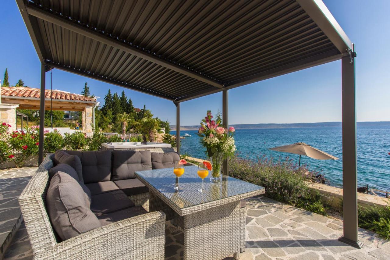 Appartamento Dalmata Lounge Starigrad Paklenica Esterno foto